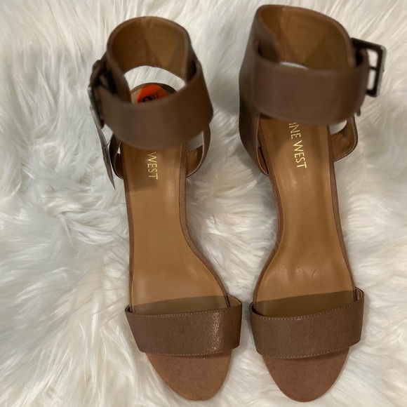 Nine West Shoes - Picture 2 of 4